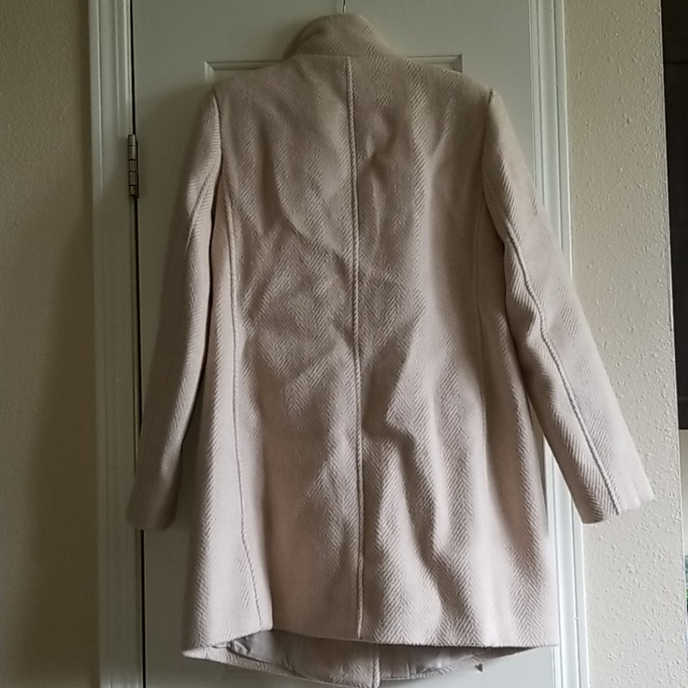 Winter Coat - Picture 4 of 4